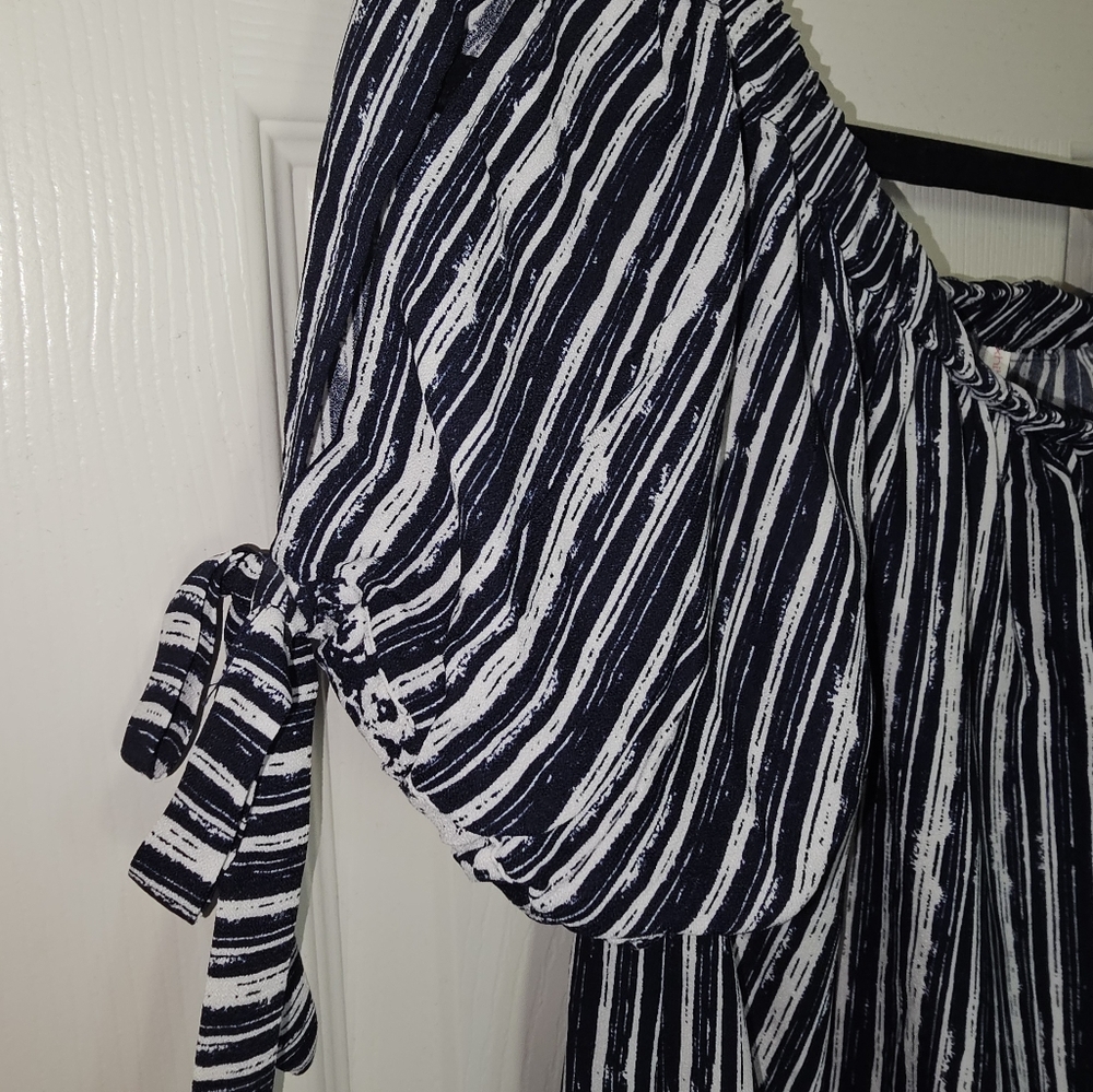 Navy and white sheath dress by Xhilaration